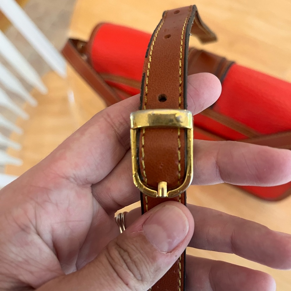 Red Handbag - Picture 5 of 6